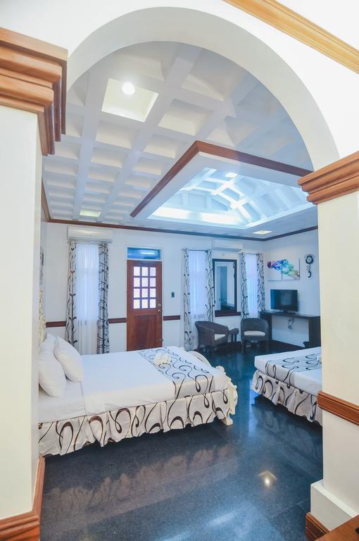 Villa Jhoana Resort Angono Екстериор снимка