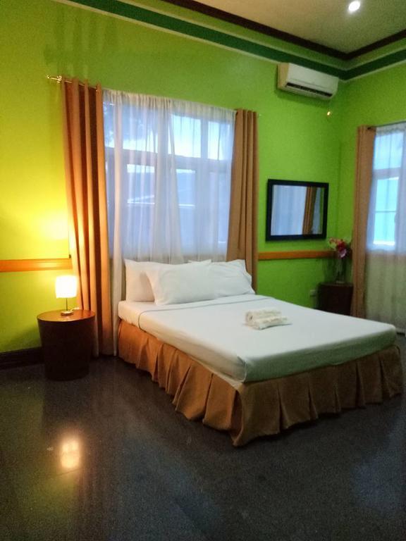 Villa Jhoana Resort Angono Екстериор снимка